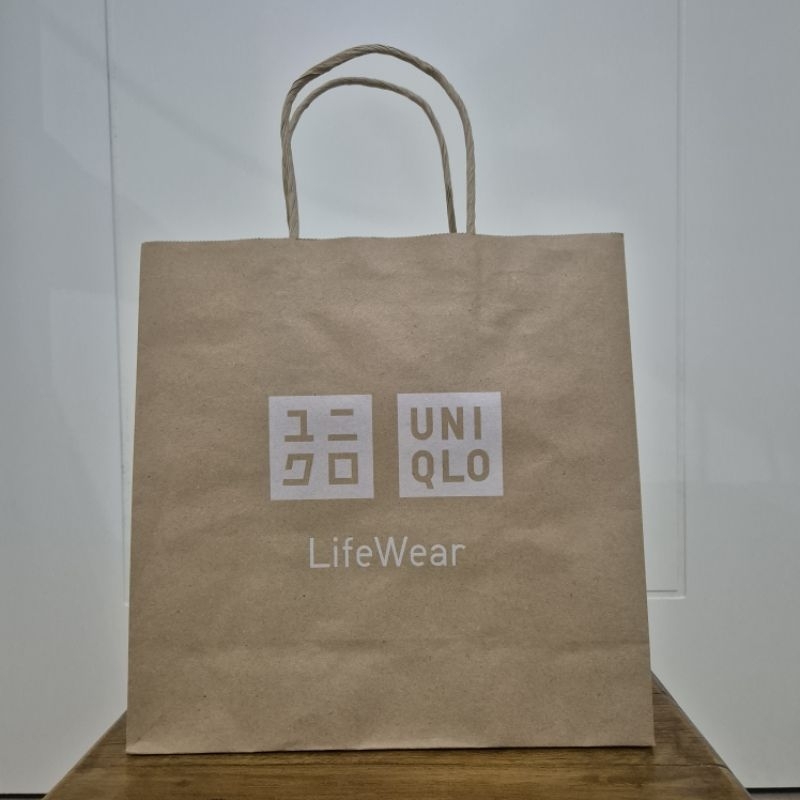 ORI Uniqlo Paper Bag - Tas / Kantong Branded