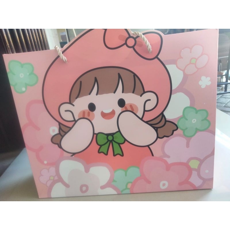 

Paperbag lucu / Tas kado / Tas Souvenir size 32x26
