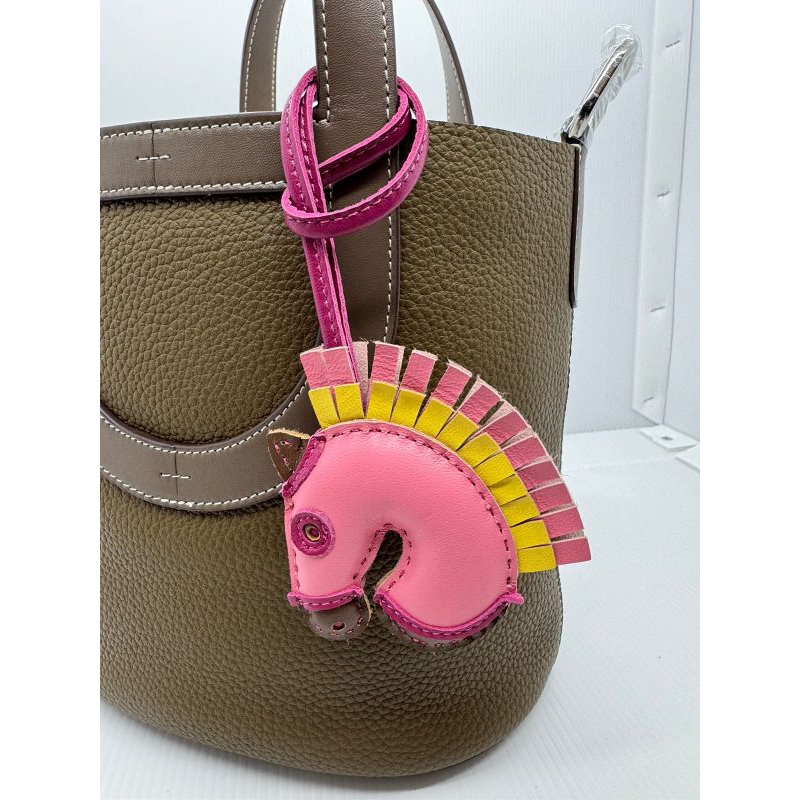 Arda brand Gigi bag charm (asli kulit)