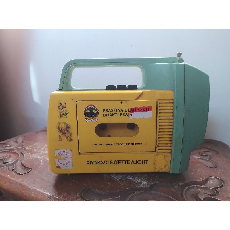 radio tape siskamling jadul 50th indonesia merdeka series