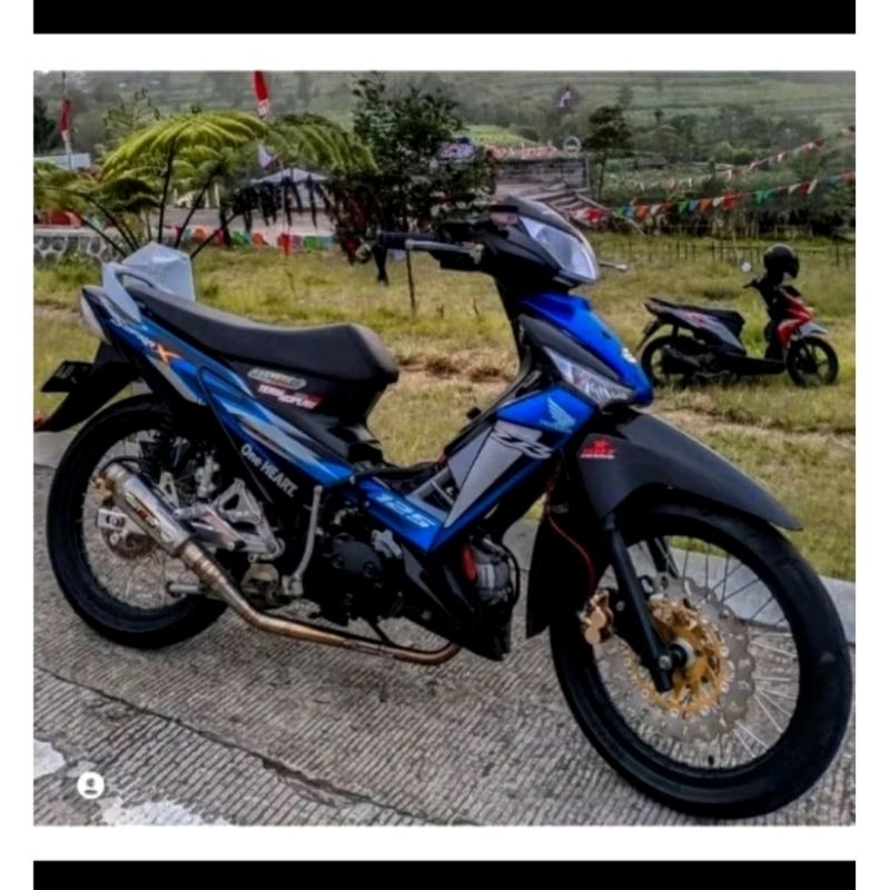 stripping stiker honda lis ori Supra x125 tahun 2013 stripping motor Supra x125 (2013)