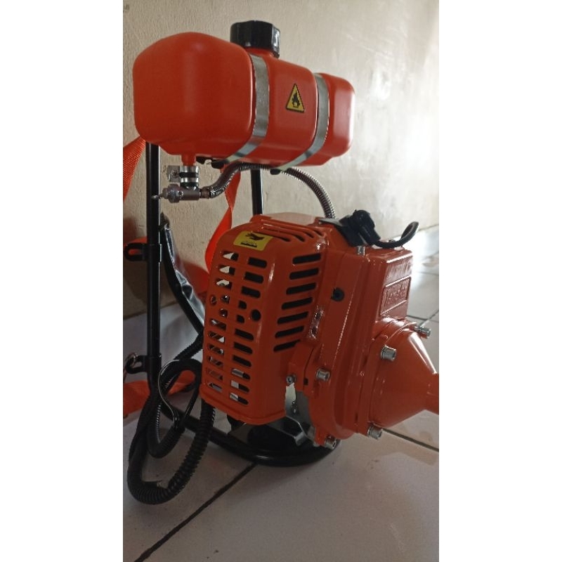 Mesin Potong Rumput Tanaka SUM 328 SE II Original .Mesin Potong Rumput Tanaka SUM-328 SE II Komplit 