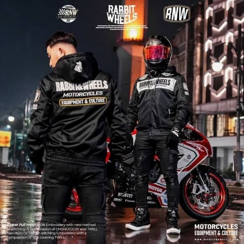 Rabbit and wheels zipper XXL