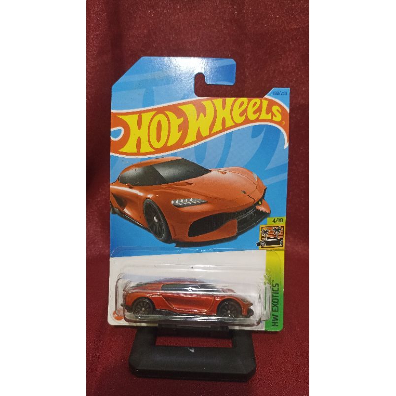 Hot Wheels Koenigsegg Gamera Orange
