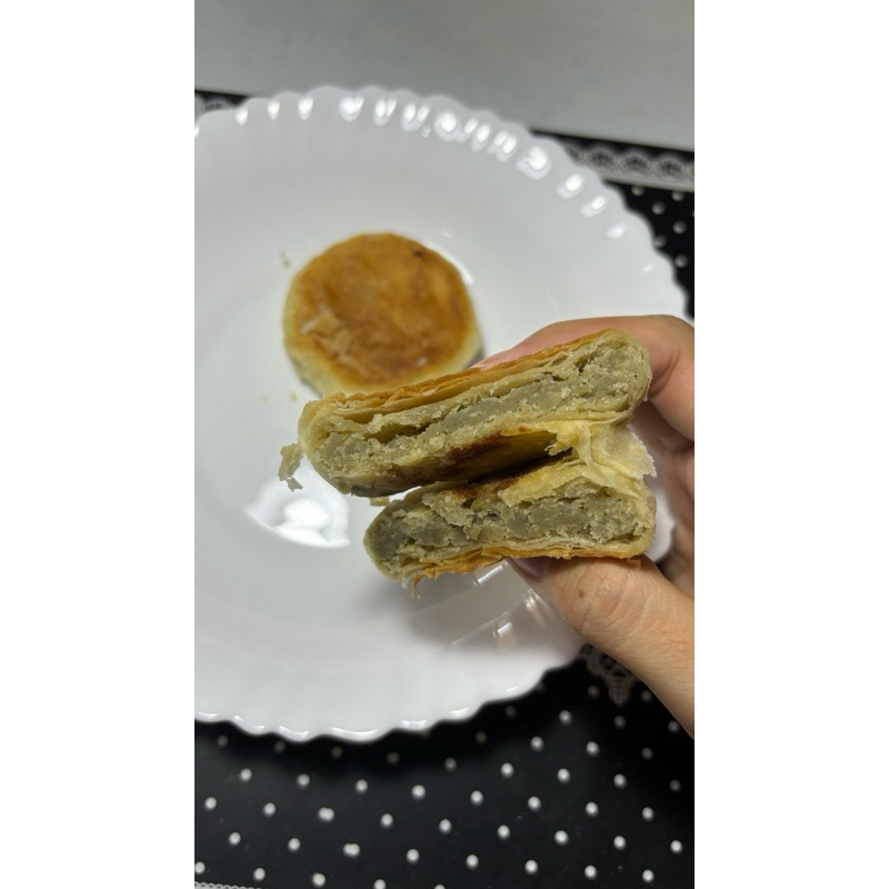 

BAKPIA / LAPIA / KUE BULAN HALAL