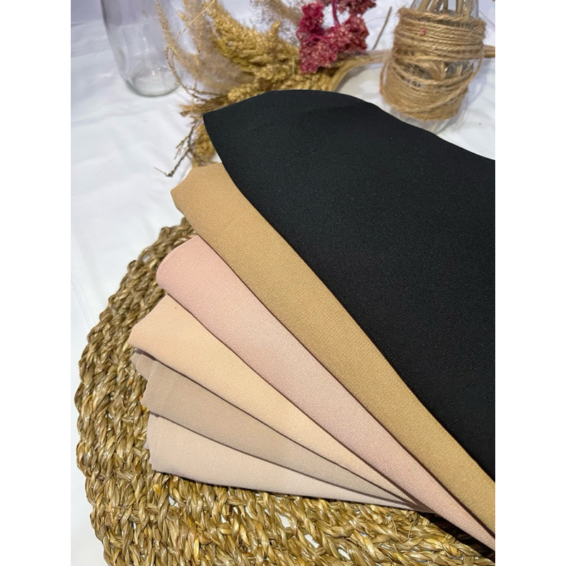 1 Ball Hijab dan Baju Tidur 1/2 ball