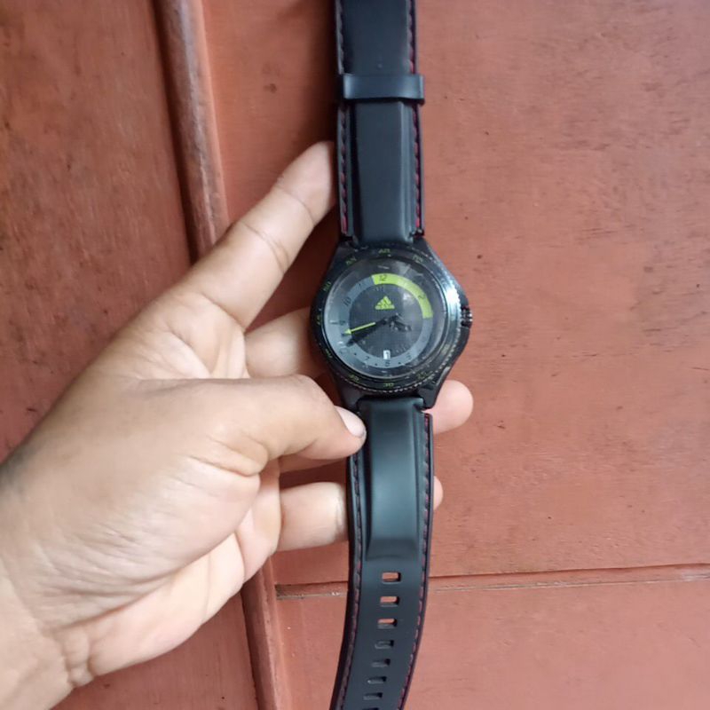jam tangan Adidas , jadul