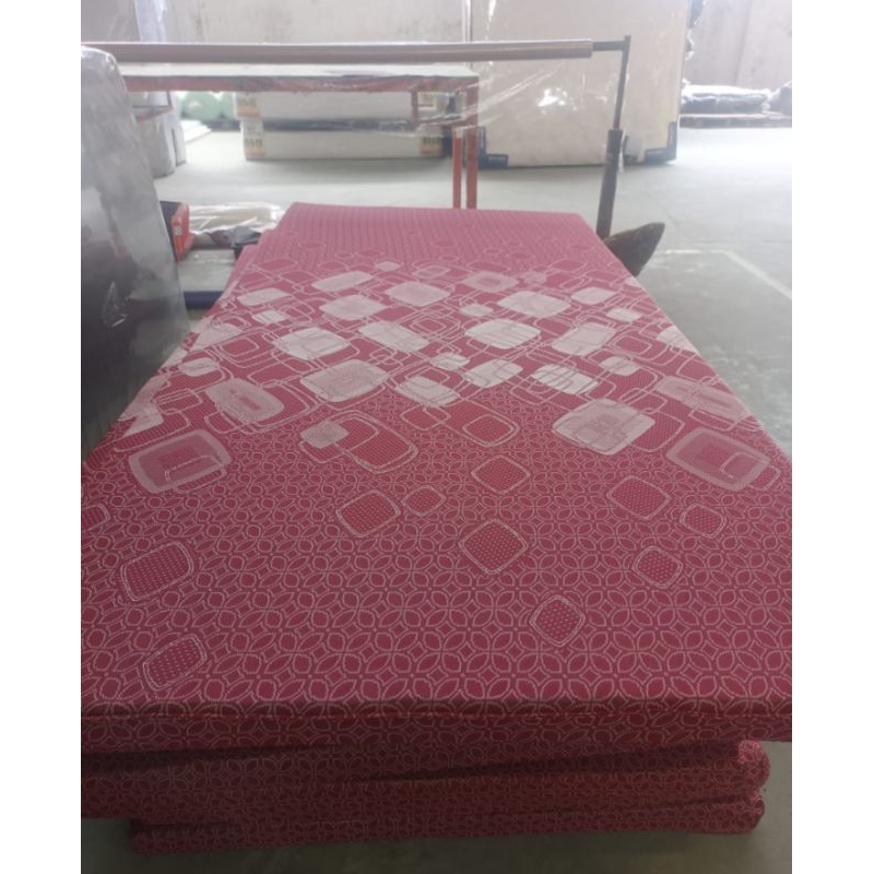 Tilam busa lipat dari busa biru bagus