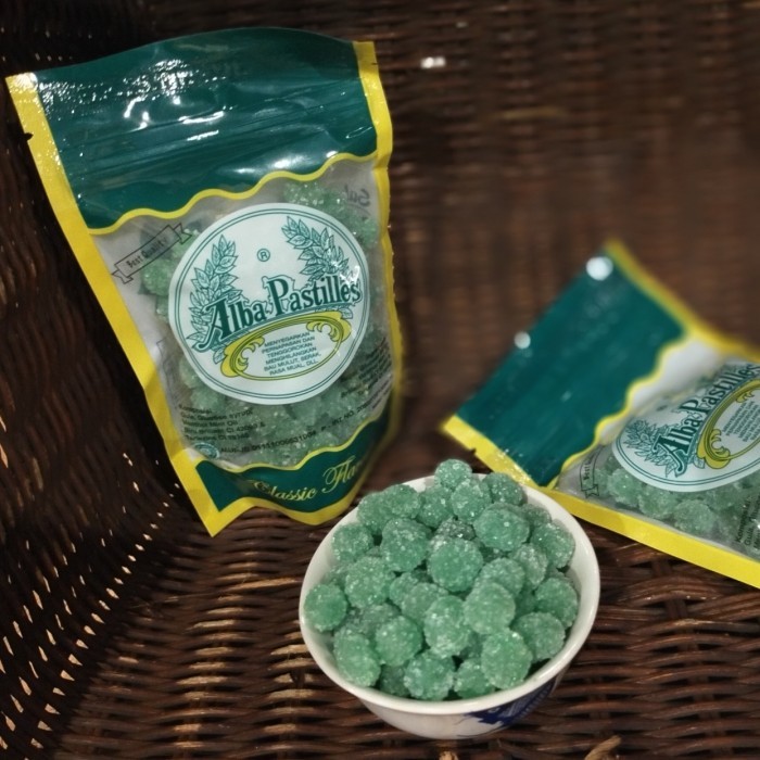 

Permen Alba Pastiles Melegakan Tenggorokan (100 Gram) / Permen Jadul Alba Pastilles / Permen Mint Alba Pastilles