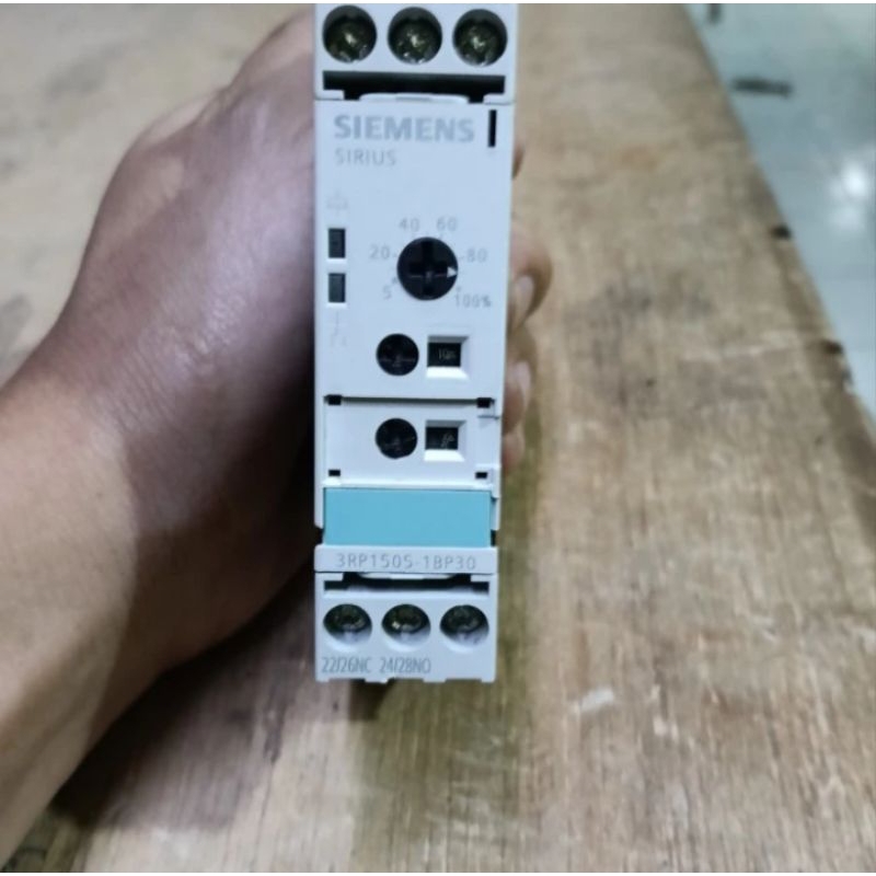 TIME RELAY SIEMENS 3RP1505-1BP30 ORIGINAL ASLI