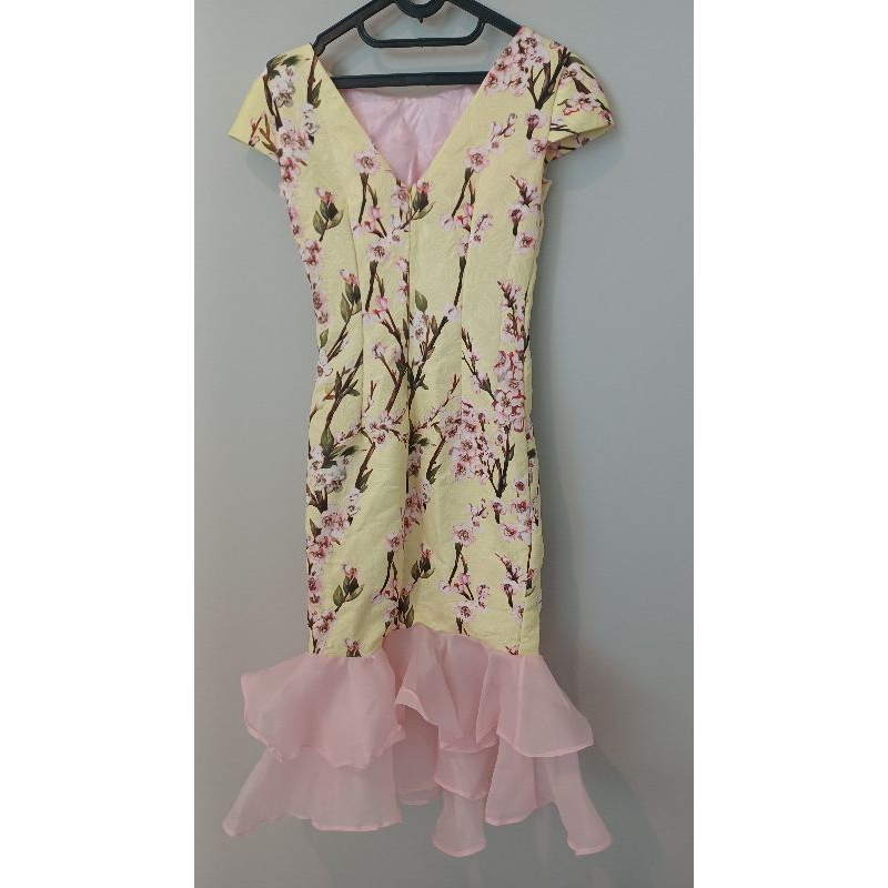 Dress motif bunga sakura size S