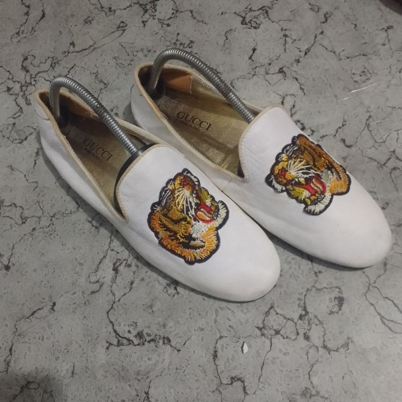 SEPATU GUCCI SECOND SUKAJAN