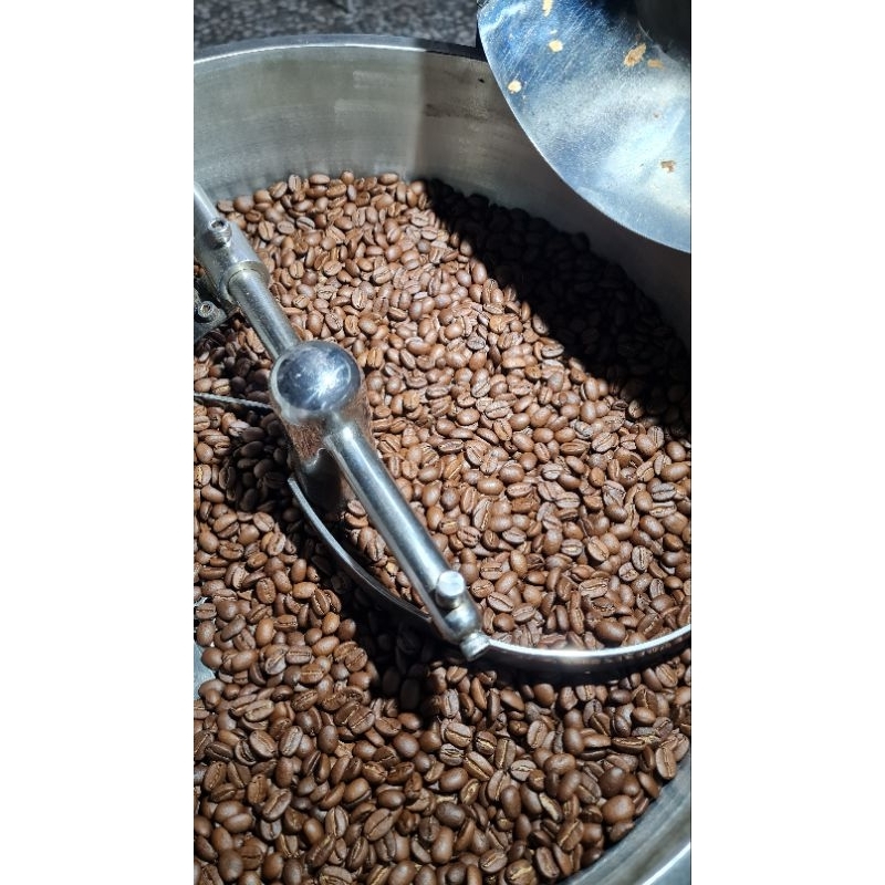

Kopi Arabica Temanggung Natural Proses 500 gram