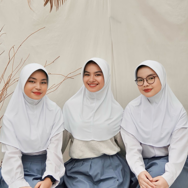 Puellavia - Xavia Bergo Spandek Sutra Ukuran M Image 2