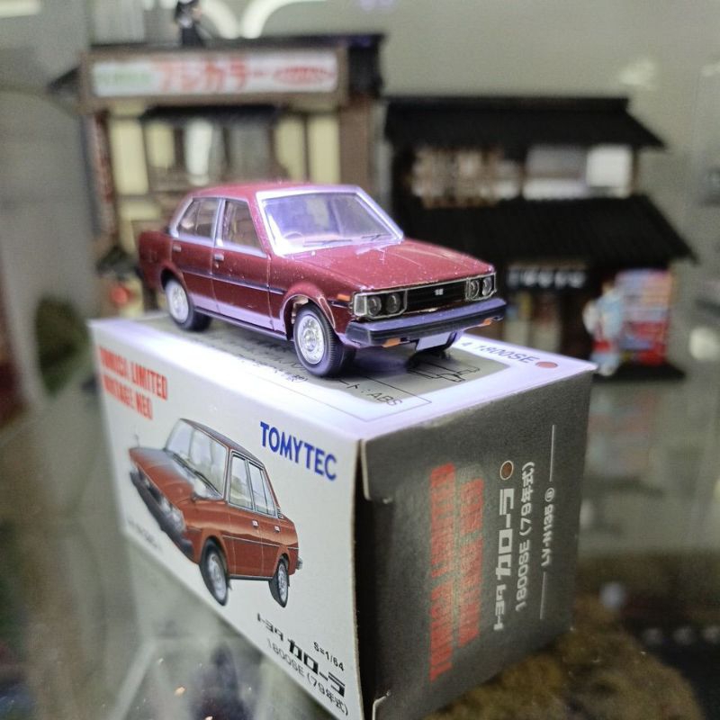 Tomica Limited Vintage Neo Toyota Corolla 1800SE TLVN Red Maroon Brown Metallic Color LV-N135a Corol