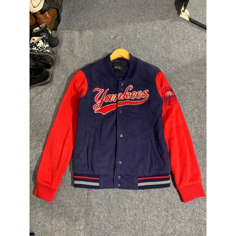 varsity MLB