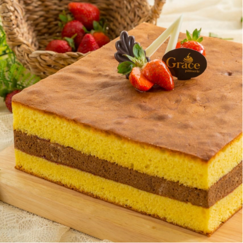 

Kue Lapis Surabaya 800gram