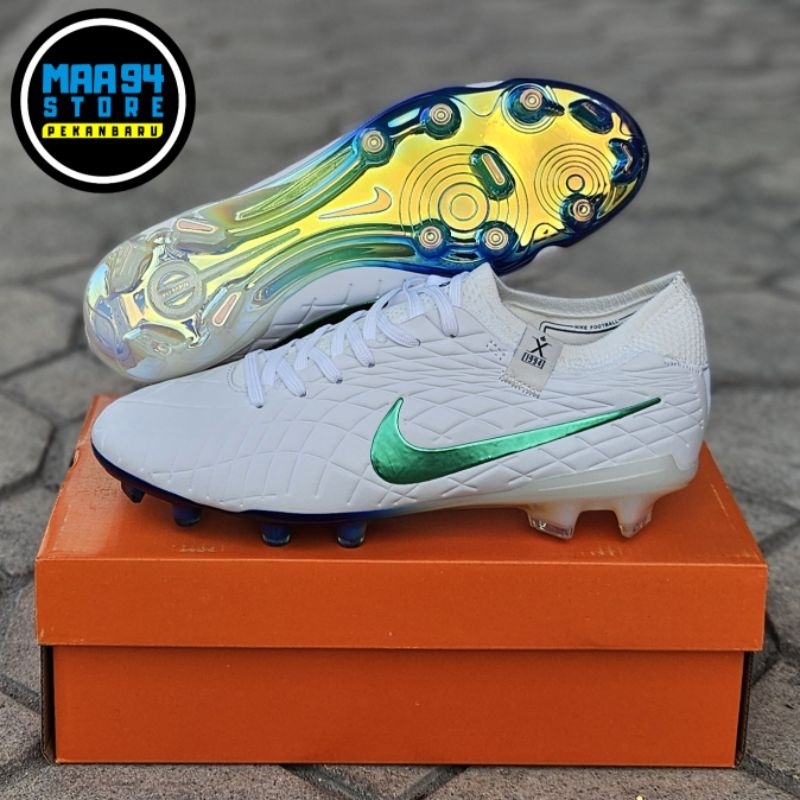 SEPATU BOLA NIKE TIEMPO LEGEND 10 FG