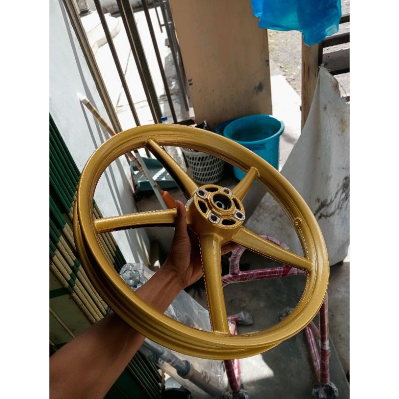 velg depan copy rcb ring 17 UK 160