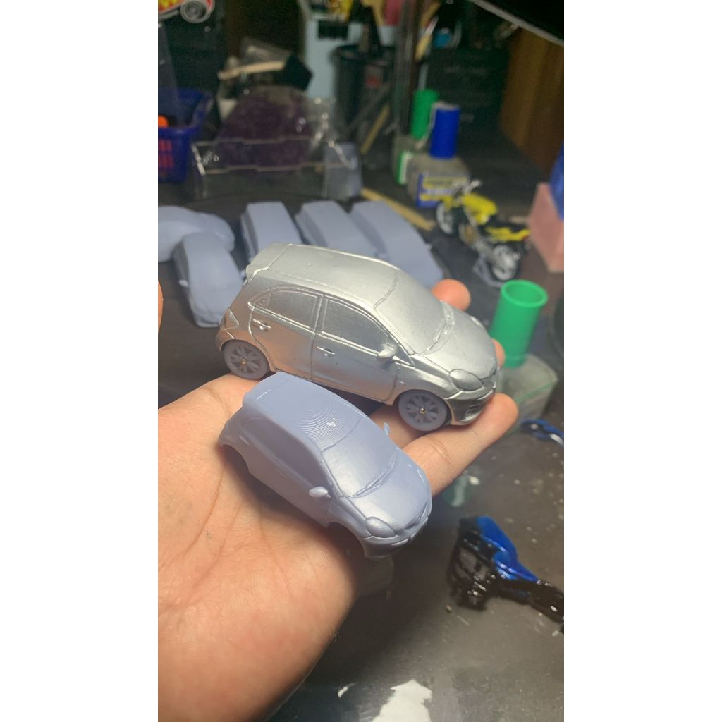 (Bahan skala 1:43) diecast innova reborn 3d printing