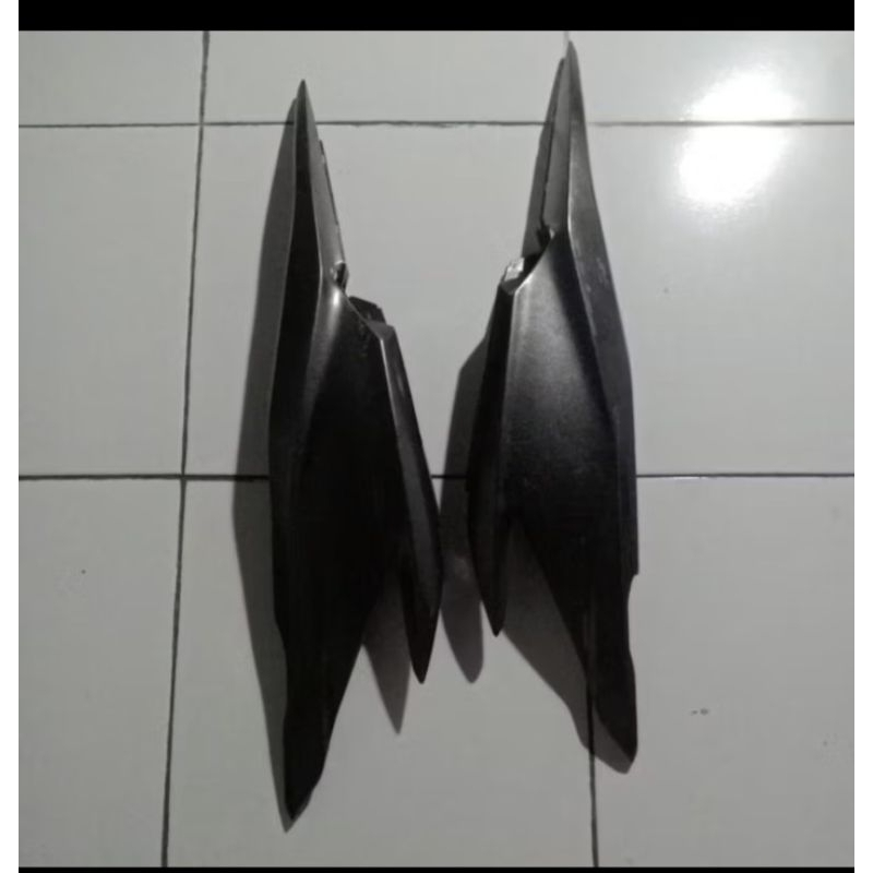 COVER BODY VARIO 125 OLD ORIGINAL KODE KZR