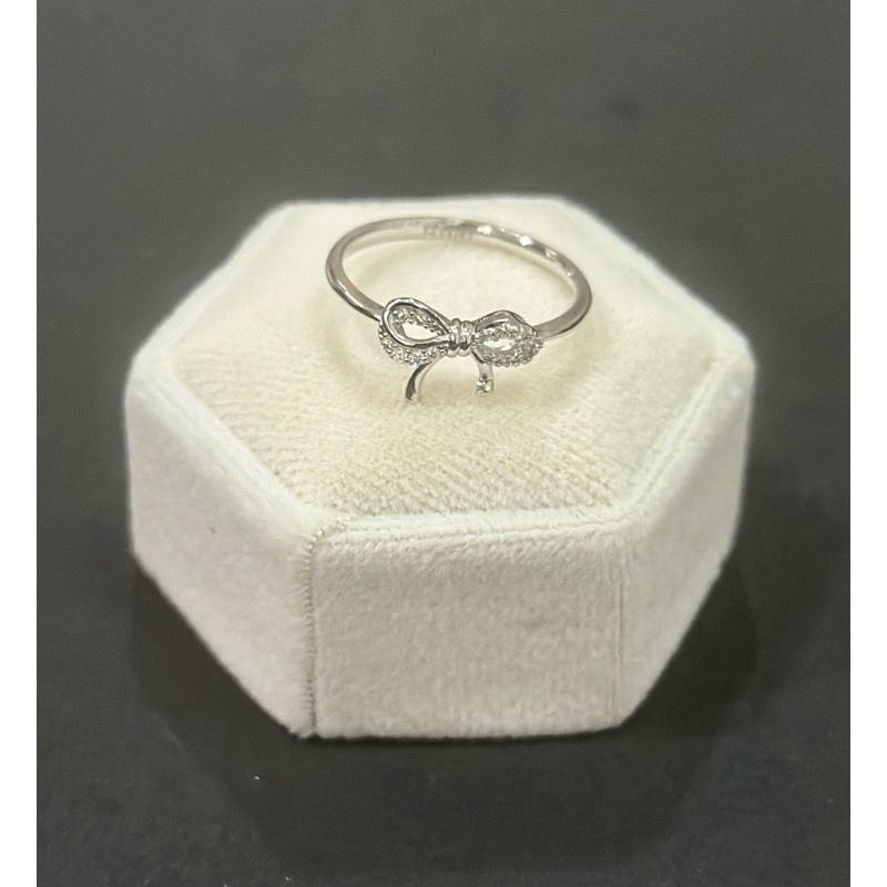 Cincin Emas Putih Pita Variasi Sirkon 17k Amero