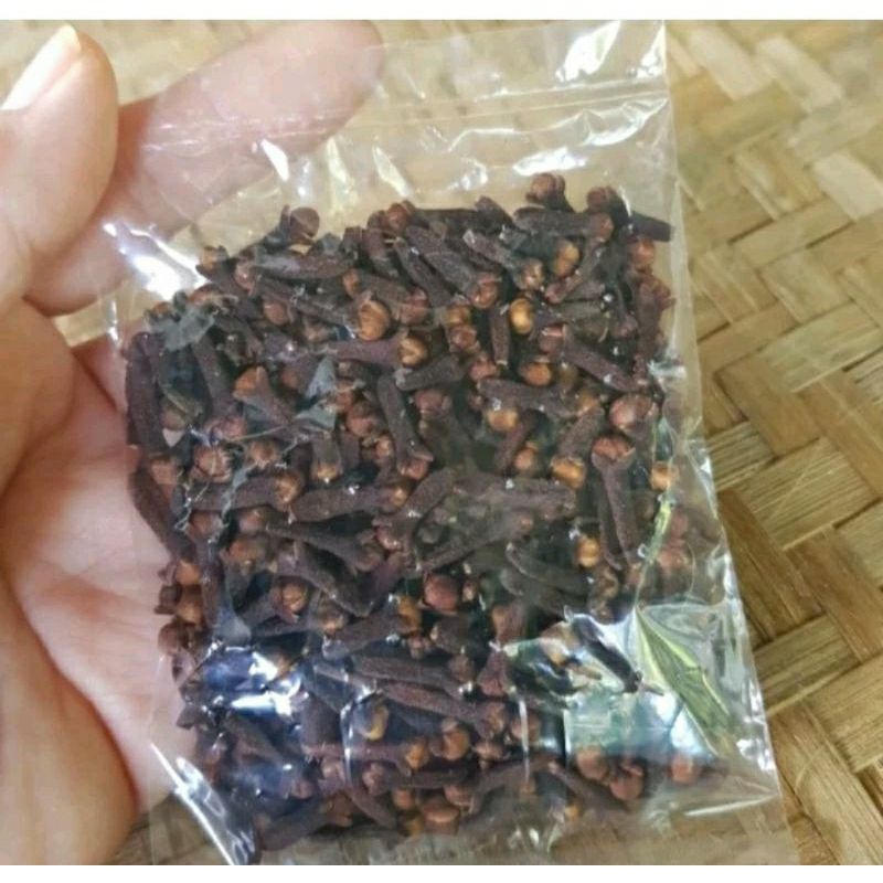 

Cengkeh kering 1 kg berkualitas terjangkau