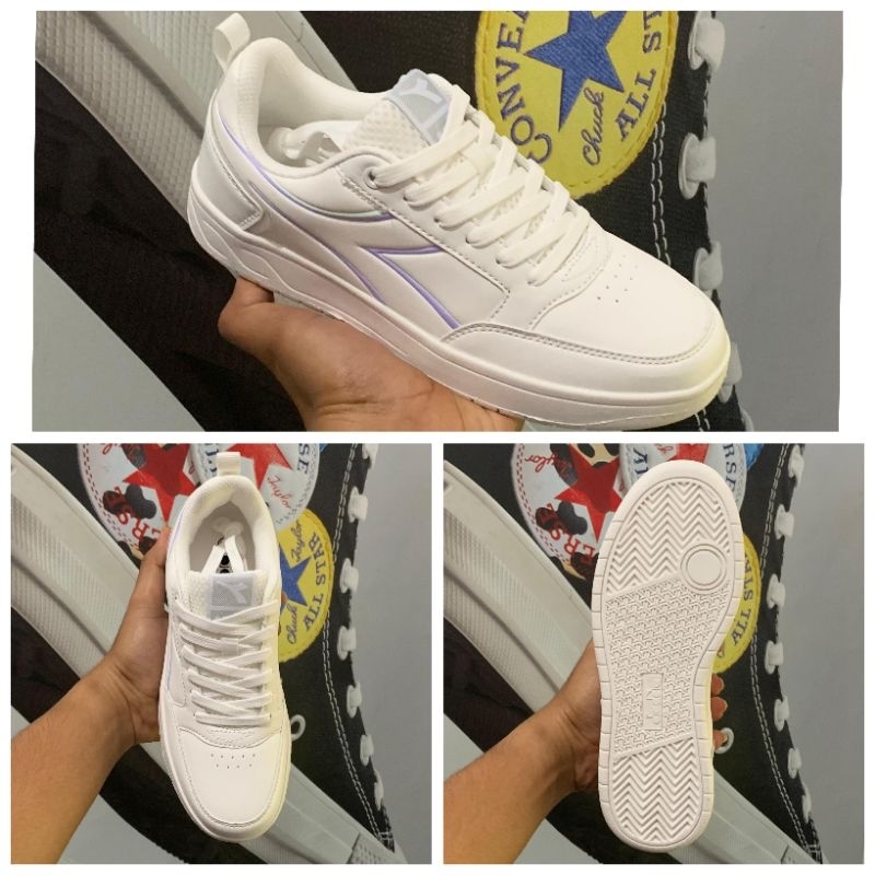 Sepatu wanita diadora (warna putih)