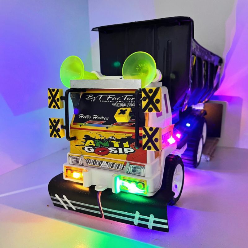 mobilan truk pasir plastik variasi lampu LED mainan mobilan anak keren termurah