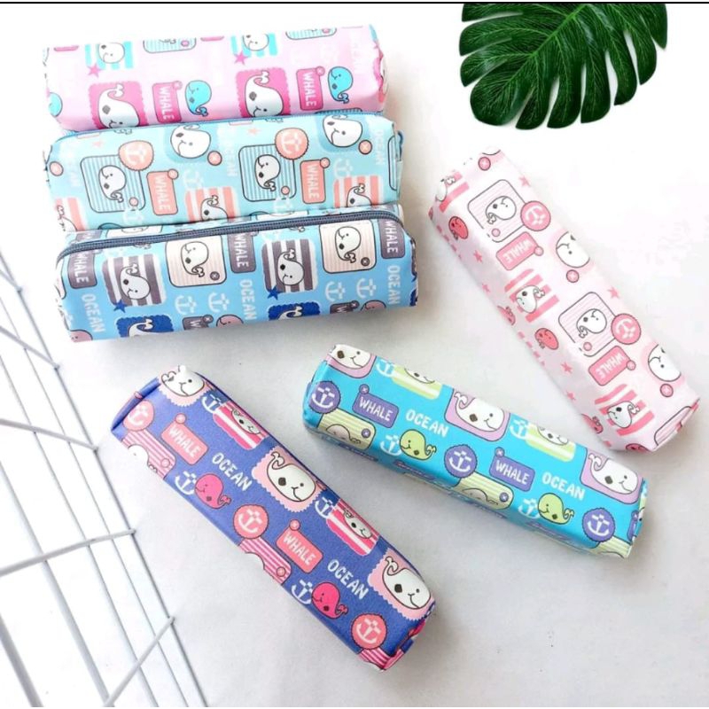 

Tempat Pensil Tepak Pensil Mini Motif Paus Lucu