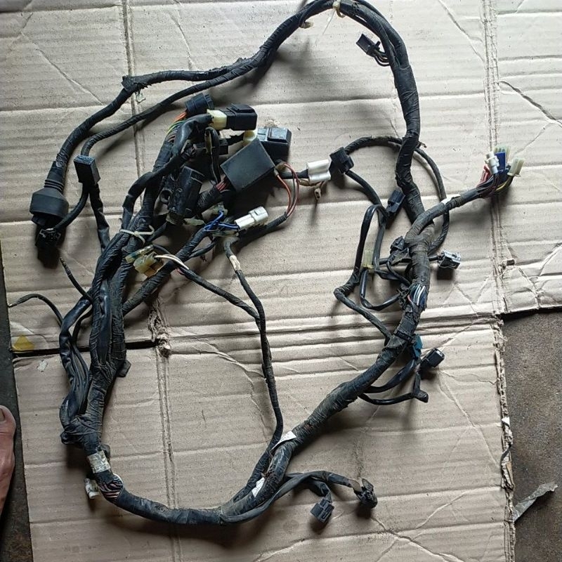 kabel body r15 v2 v3 dan NVL