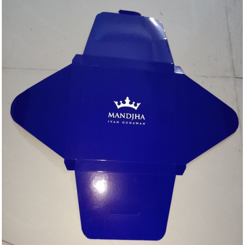

Mandjha 1 Pc Box Kosong Saja Ivan Gunawan Model Baru