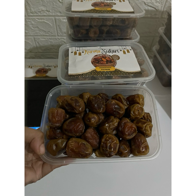 

KURMA SUKARI 500gr KEMASAN THINWALL