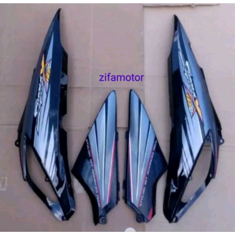 Cover body samping kanan kiri Honda Supra X 125 lama Supra X 125 Betmen