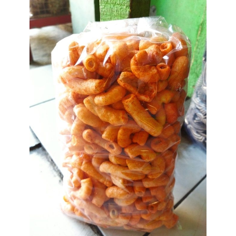 

kerupuk makaroni pedas