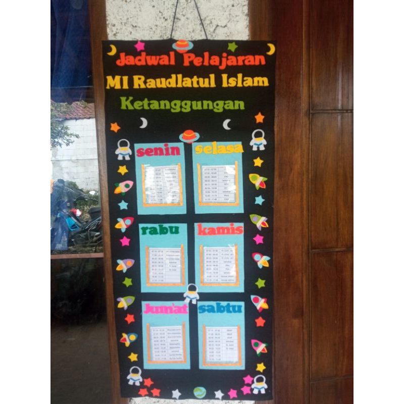 Hiasan Dinding Jadwal Pelajaran