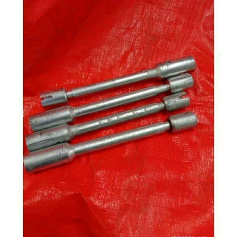 AS DALAM KETINTING 5PK LUBANG ATAS BAWAH AS 20MM