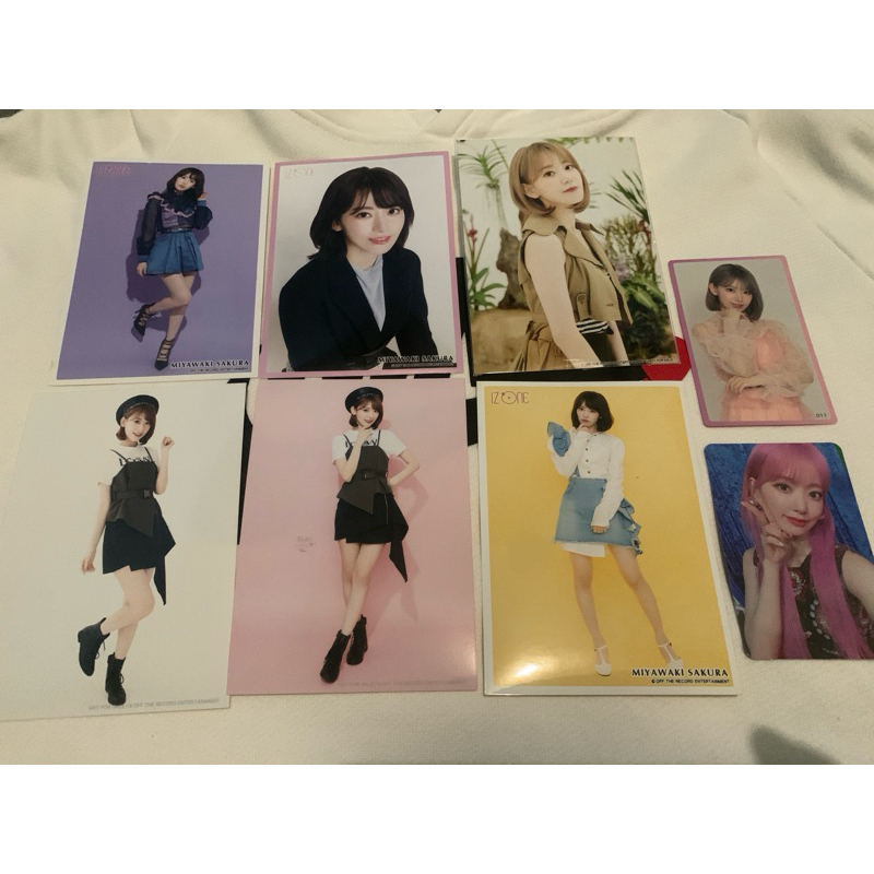 OFFICIAL IZ*ONE PHOTOCARD & PHOTOPACK Miyawaki Sakura Le Serrafim