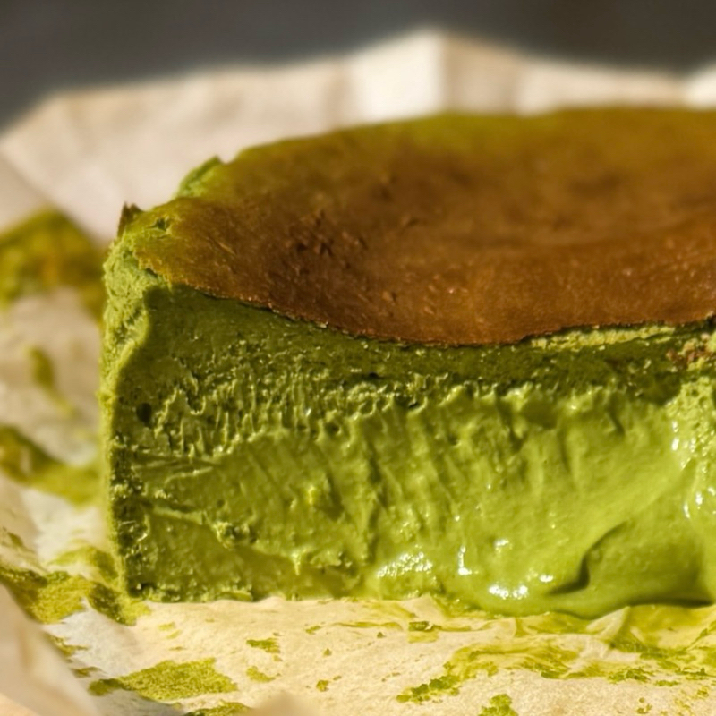 

Oozing Basque Burnt Cheesecake — Matcha Cheesecake Lumer