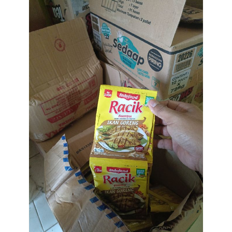 

Bumbu Racik Ikan Goreng 20g Indofood / 1rcg, isi 10