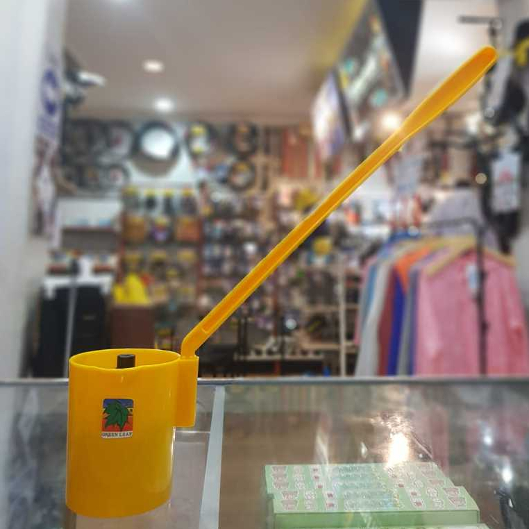 Gayung Es Buah / Gayung Gagang Panjang Es Buah / Gayung Plastik