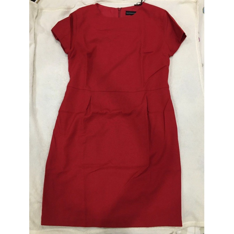 EXECUTIVE Dress Merah