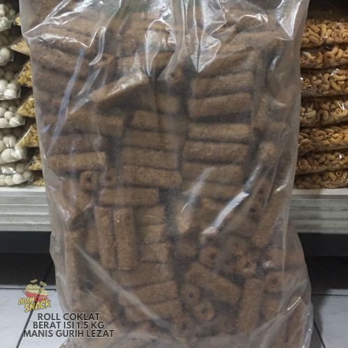 

SNACK ROLL MOMOGI BAL ISI 1.5 KG /WAFER ROLL MERK SBT RASA COKLAT DAN PANDAN cod dan instant 2 jam