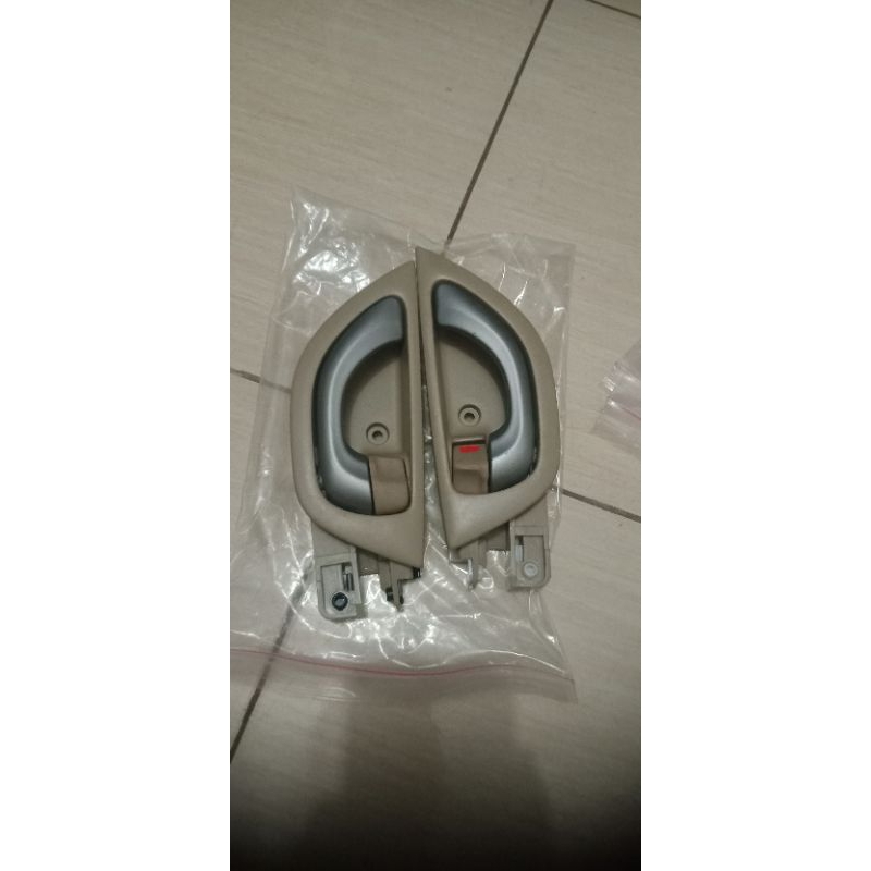 HANDLE PINTU/TARIKAN PINTU DALAM HONDA JAZZ RS BRIO RS MOBILIORS