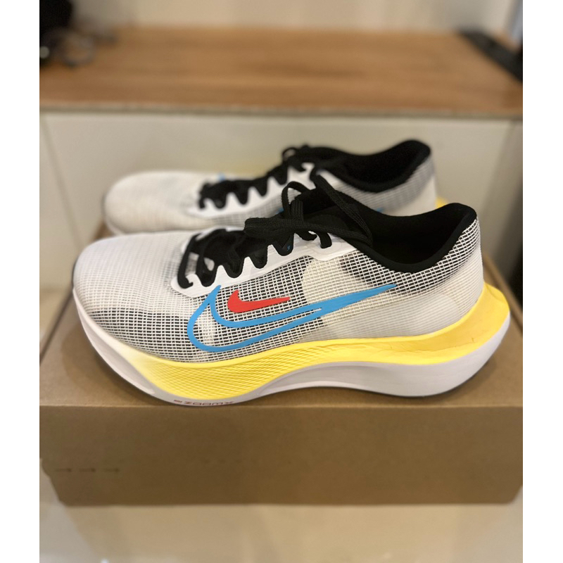 Nike Zoom fly 5