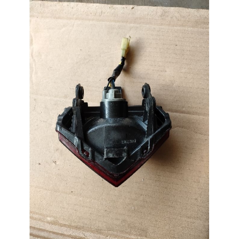 LAMPU STOP LAMPU REM LAMPU BELAKANG VIXION NEW ORIGINAL
