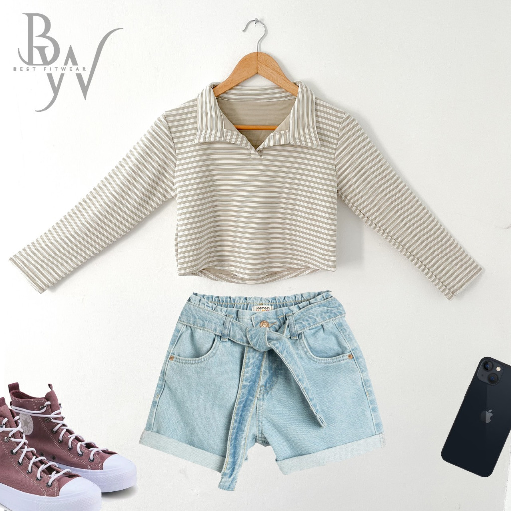 Crop top Polo Shirt Lengan Panjang - Nude