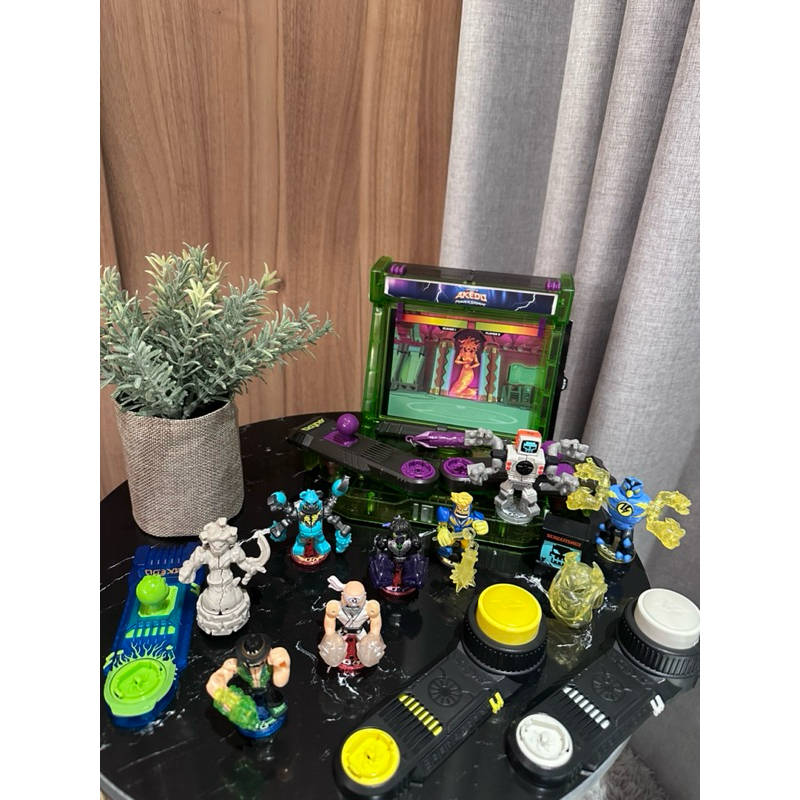 Mainan Akedo Ori Preloved