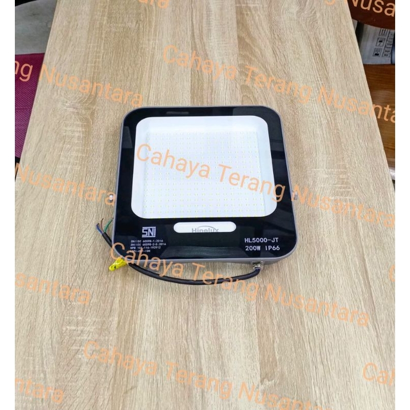 LampuSorot 200 watt LED Hinolux lampu tembak 200 watt LED lampu sorot led 200w