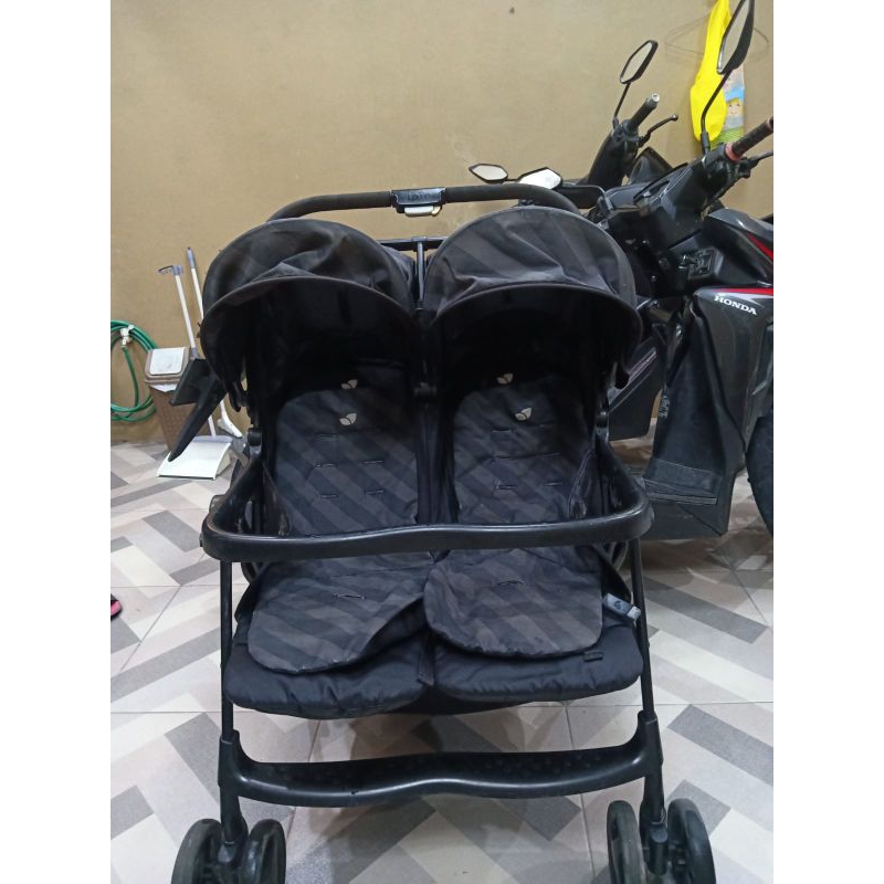 preloved Stroller joie twin